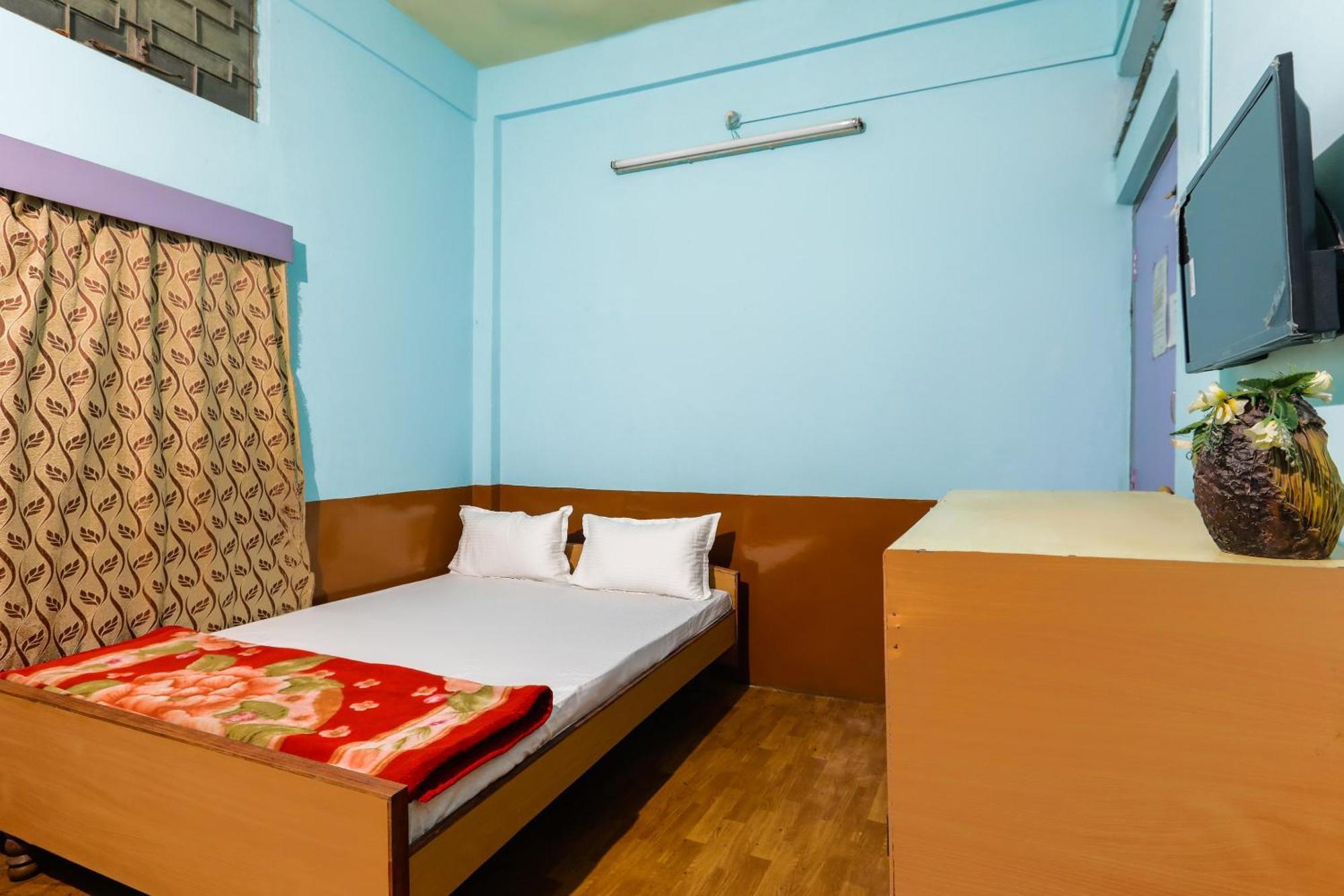 Jorhāt Oyo Hotel 43459 Oasis Lodge מראה חיצוני תמונה